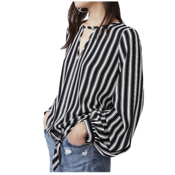 Express Tops - NWT EXPRESS | Tie Front Volume Sleeve Blouse